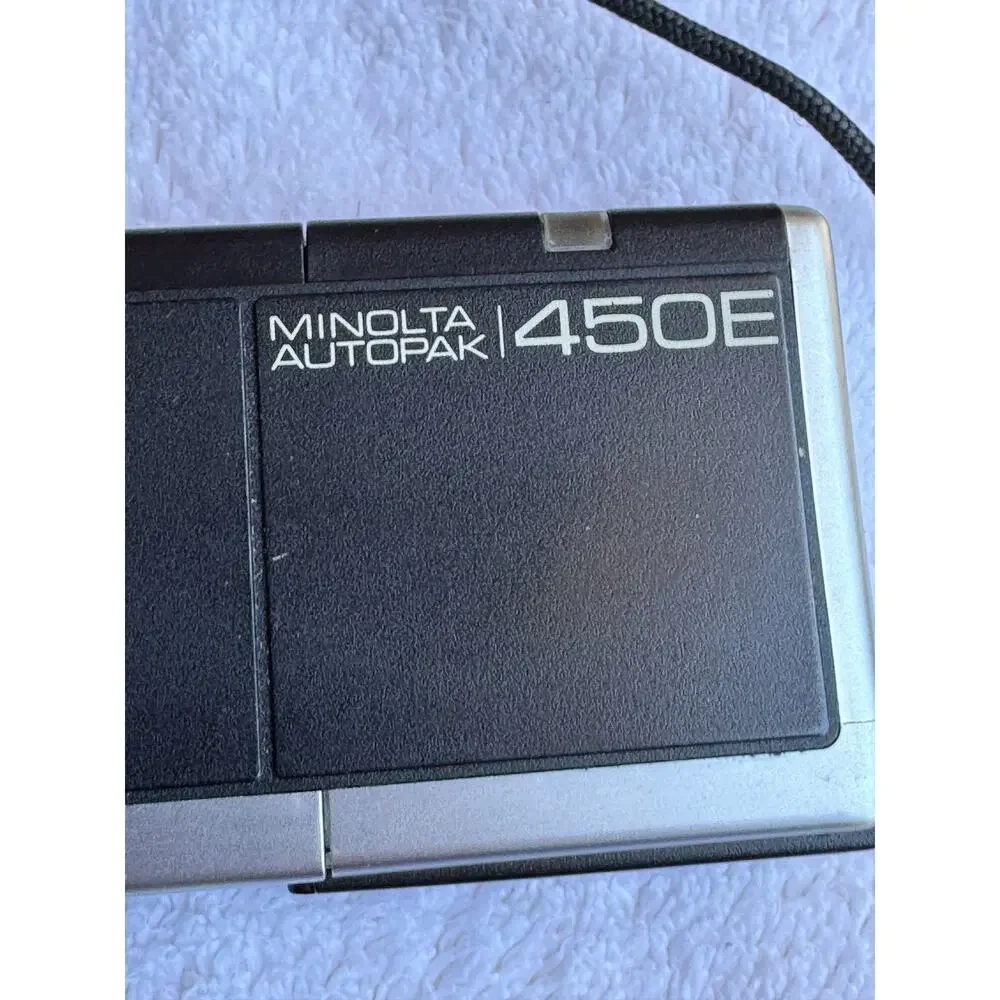 Minolta Autopak 450E Pocket 110 Film Camera